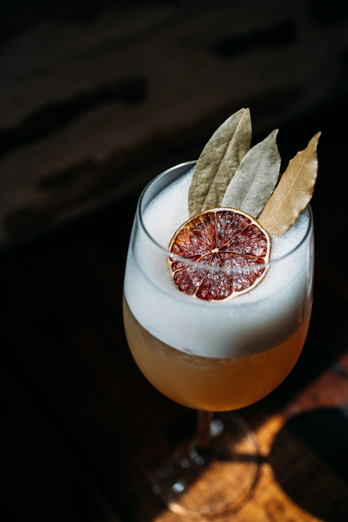 Raccolta Mule Folino Estate Winery